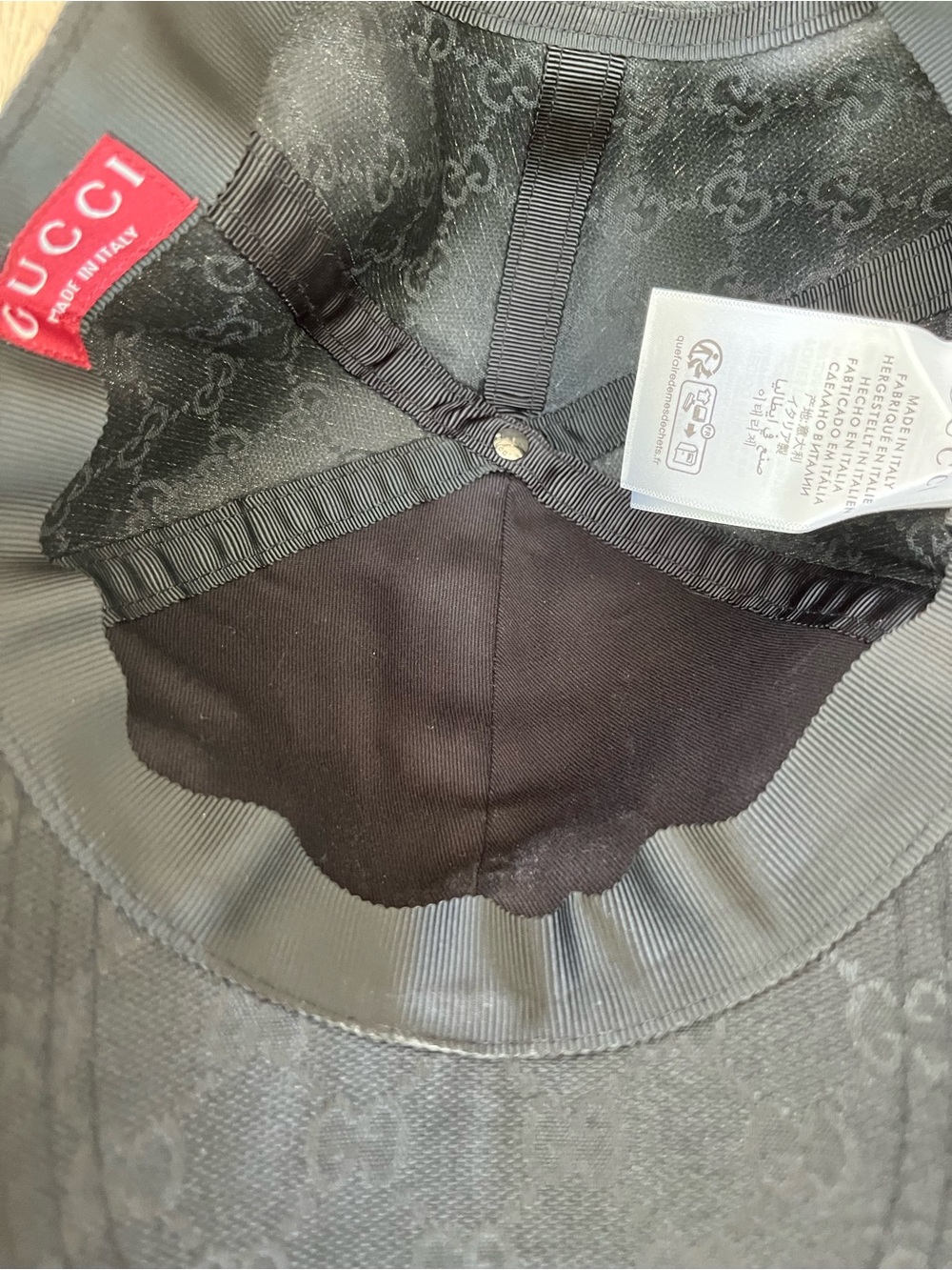 Gucci Black GG Canvas Cap with Red & Green Stripe - Picture 3 of 3